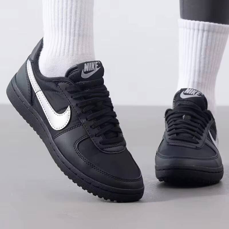 New Nike Men's & Women's New F - Outdoor Sport Field recension och pris